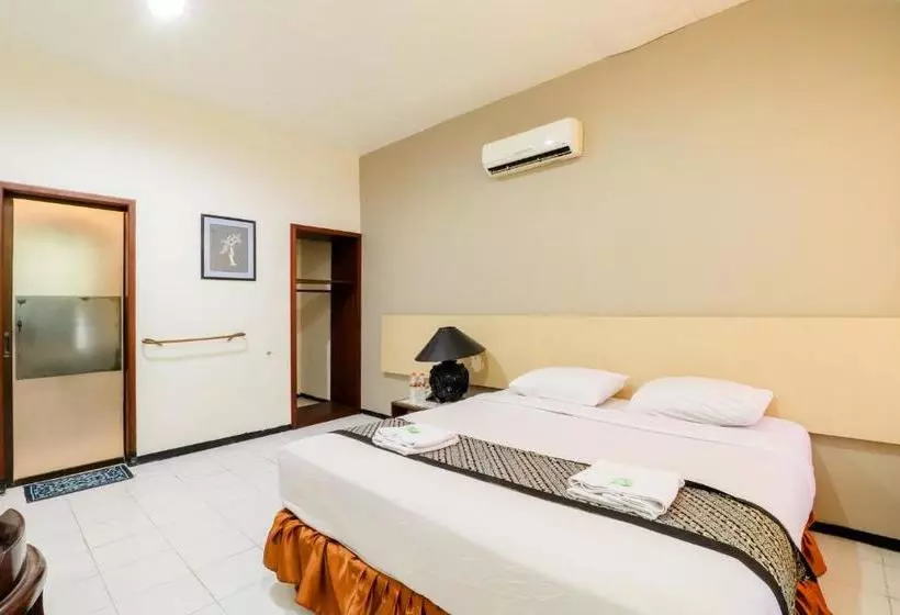 Hotel Pajajaran