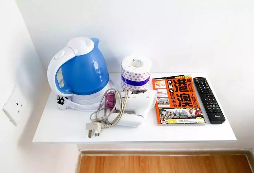 هتل Eloginn   Fest @ Lucky House