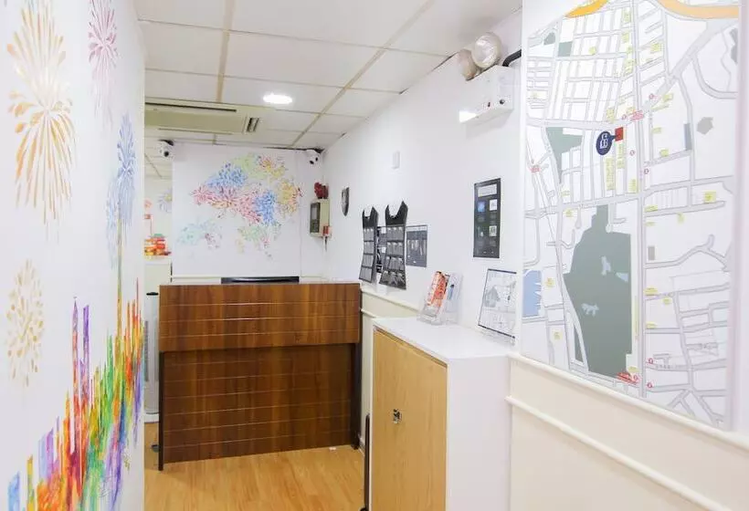 هتل Eloginn   Fest @ Lucky House