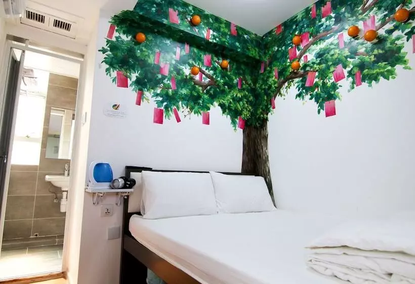 هتل Eloginn   Fest @ Lucky House