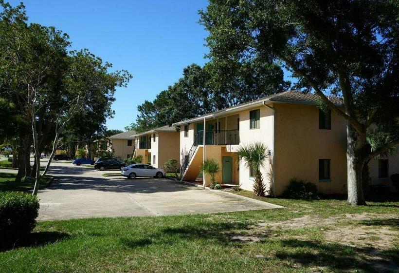 Отель Vacation Villas Resort