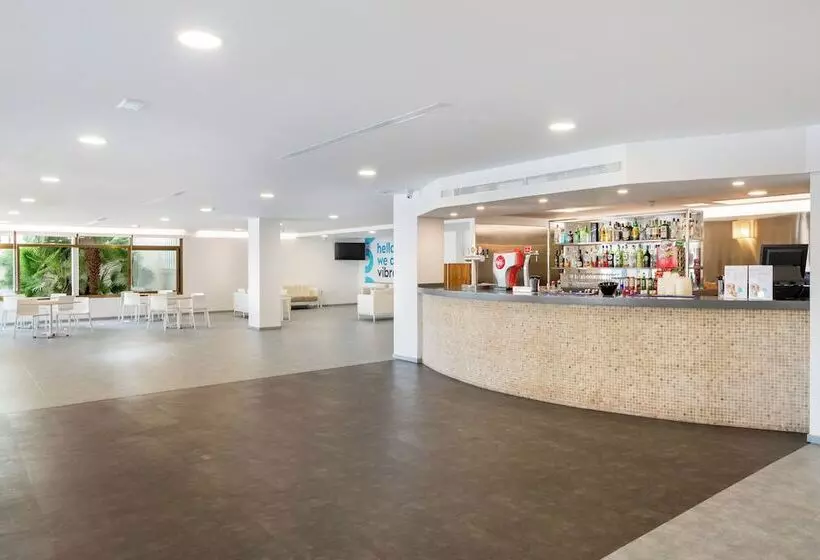 ホテル Vibra Riviera