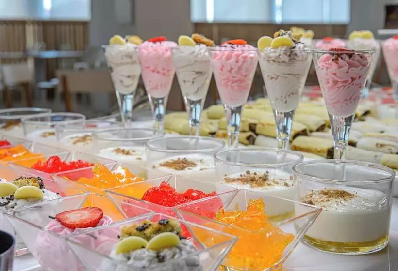 ホテル Vibra Riviera