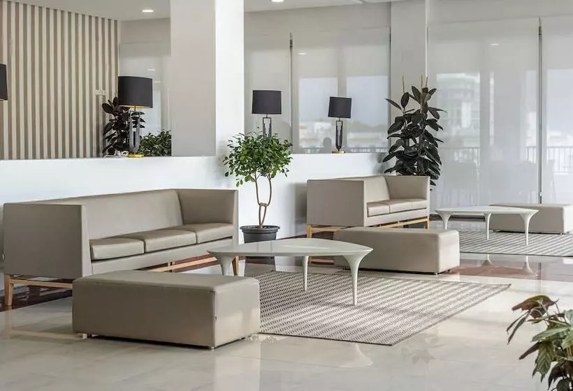 ホテル Vibra Riviera