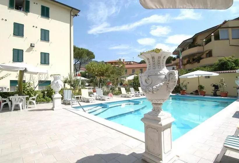 هتل Villa Rita