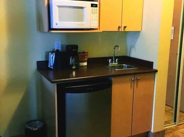 Trend Mountain Hotel & Conference Centre