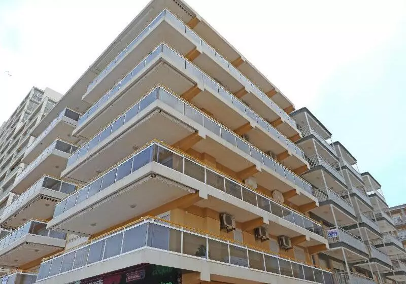Apartamentos Gandía Primera Línea de Playa 3000