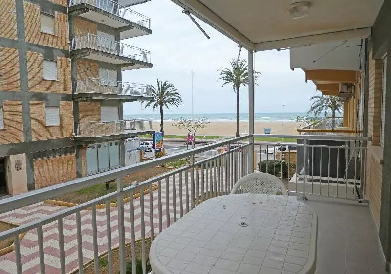 Apartamentos Gandía Primera Línea de Playa 3000
