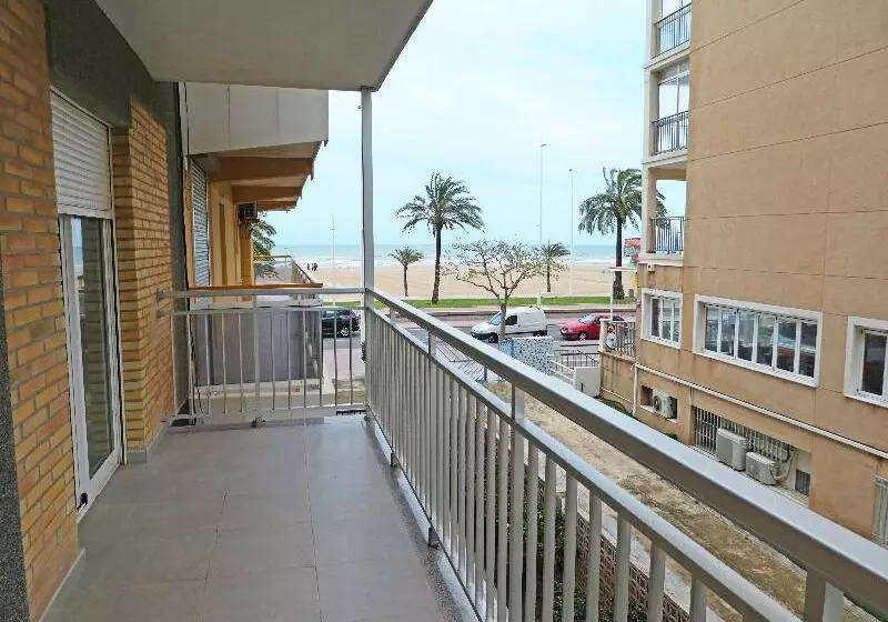 Apartamentos Gandía Primera Línea de Playa 3000