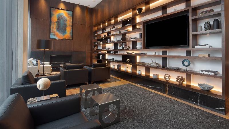 هتل Hôtel Ac Montréal Centre Ville