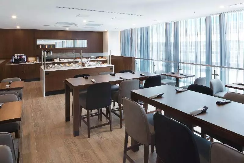 ホテル Hôtel Ac Montréal Centre Ville