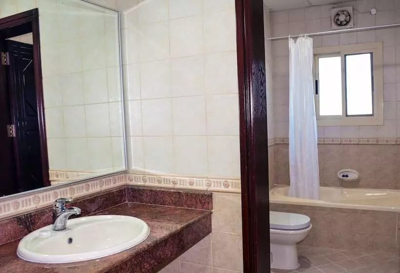 هتل Al Misrea Tower