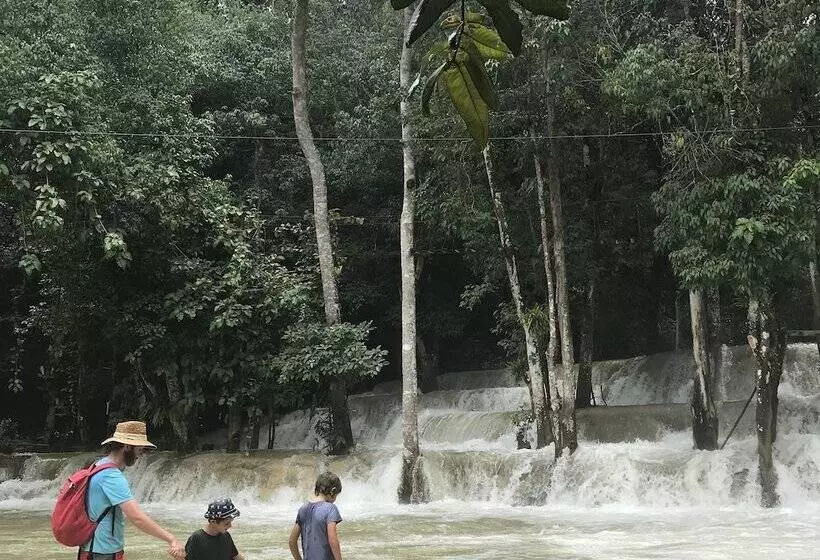 هتل Ancient Luang Prabang