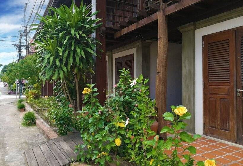 هتل Ancient Luang Prabang