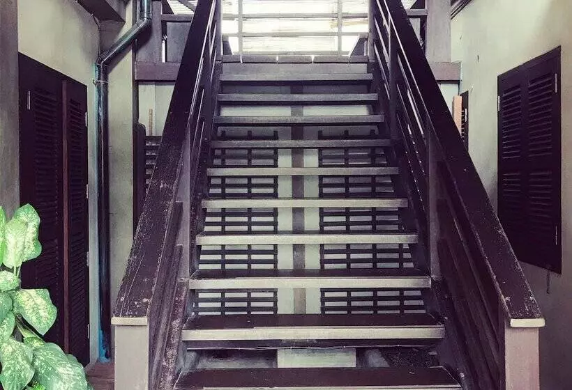 هتل Ancient Luang Prabang