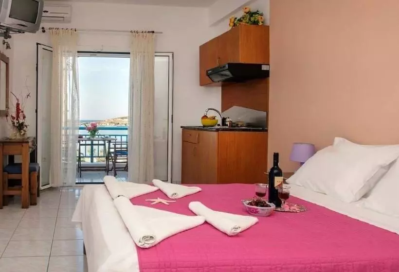 Hotelli Athena Apartments & Studios