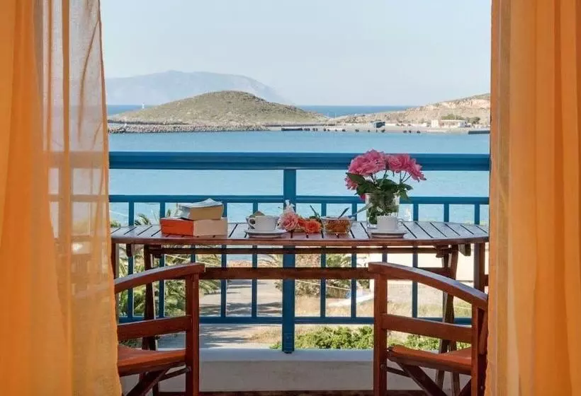 Hotelli Athena Apartments & Studios