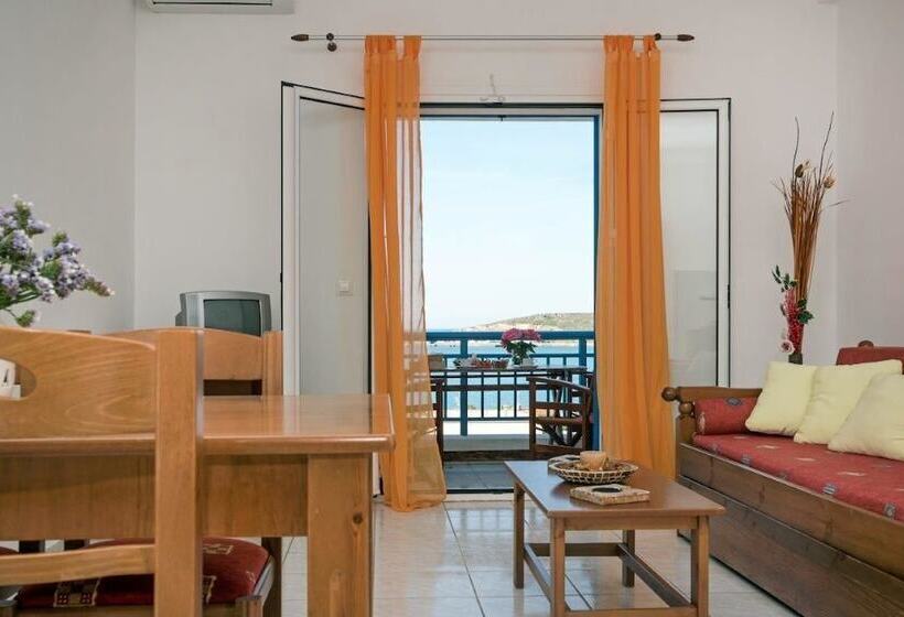 בית מלון כפרי Athena Apartments & Studios