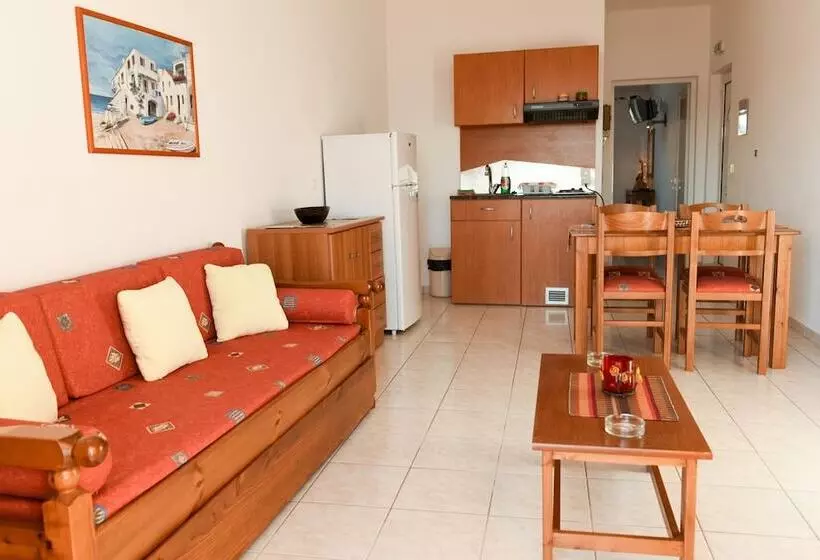 Hotelli Athena Apartments & Studios