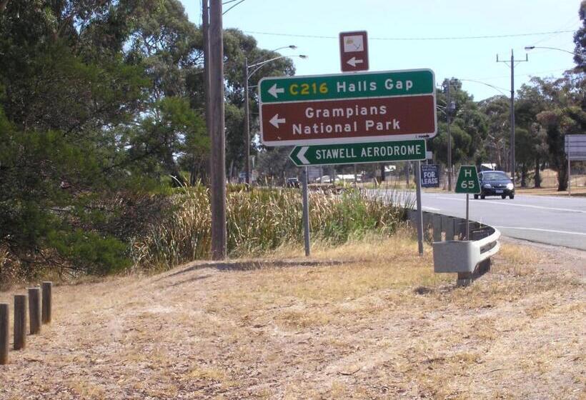 ホテル Coorrabin Motor Inn