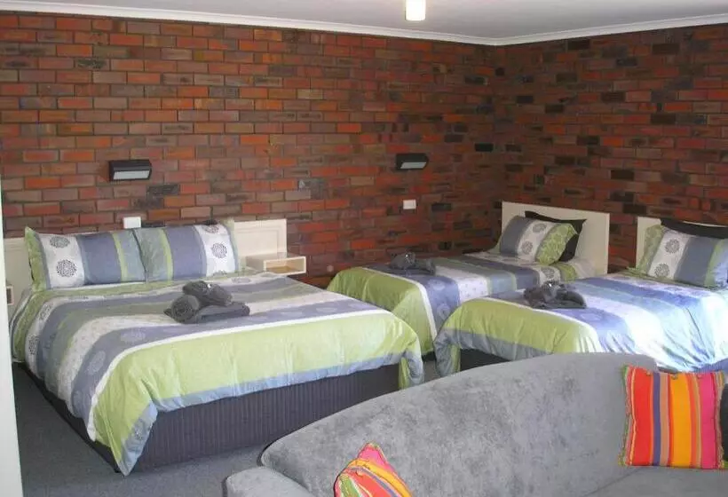 ホテル Coorrabin Motor Inn