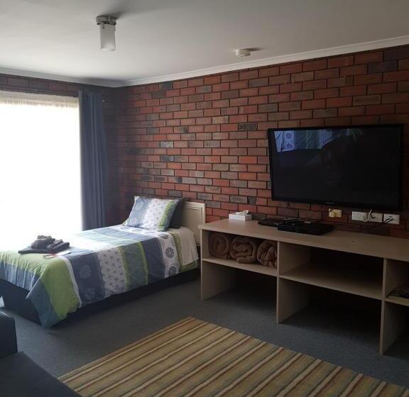 ホテル Coorrabin Motor Inn