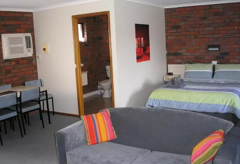 ホテル Coorrabin Motor Inn