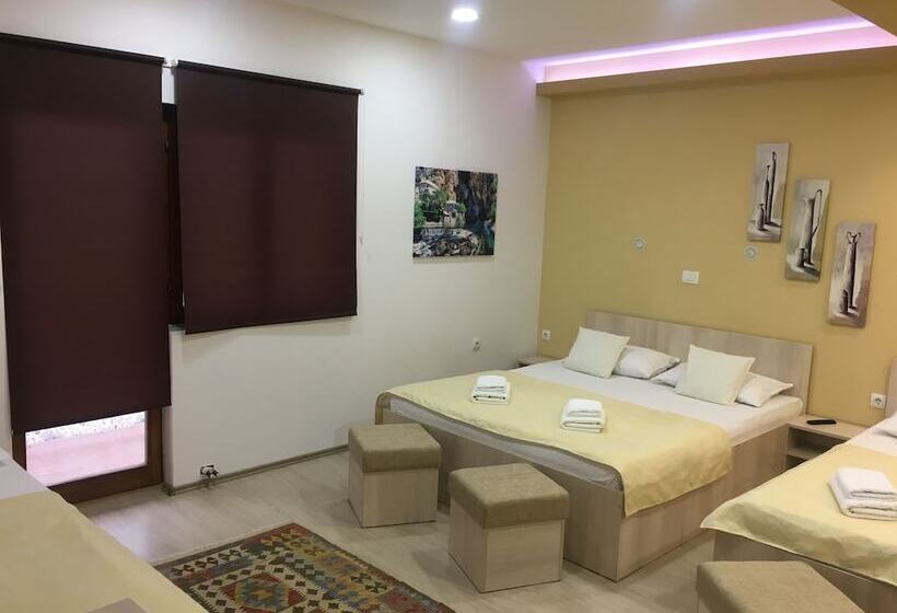 هتل Guest House City Star