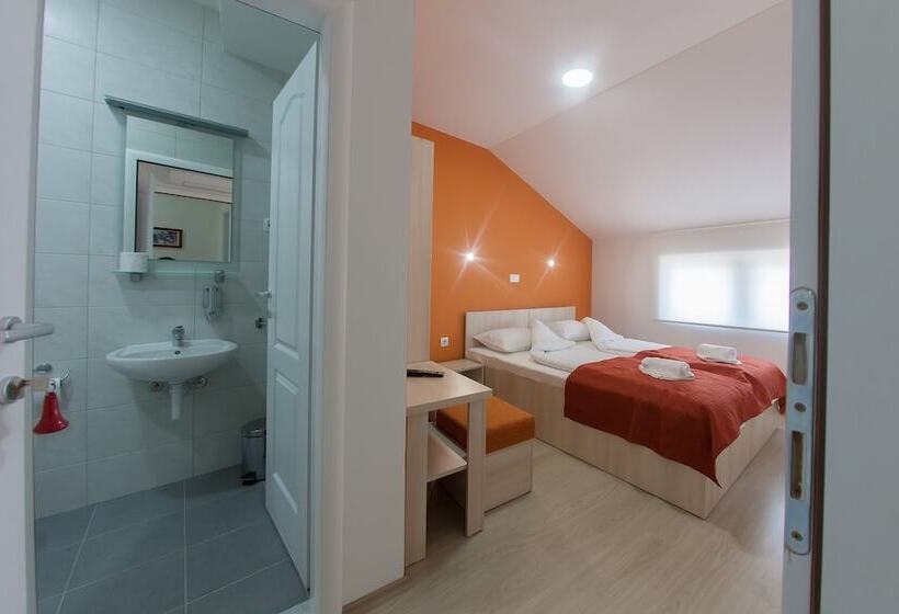 هتل Guest House City Star