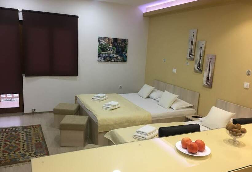 هتل Guest House City Star