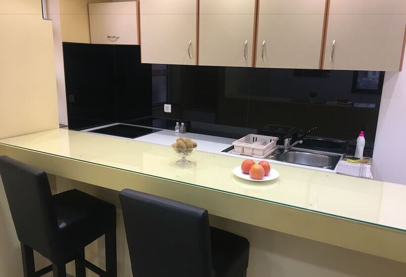 هتل Guest House City Star