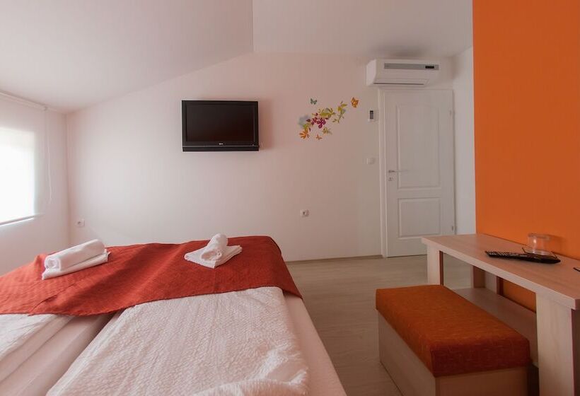 هتل Guest House City Star