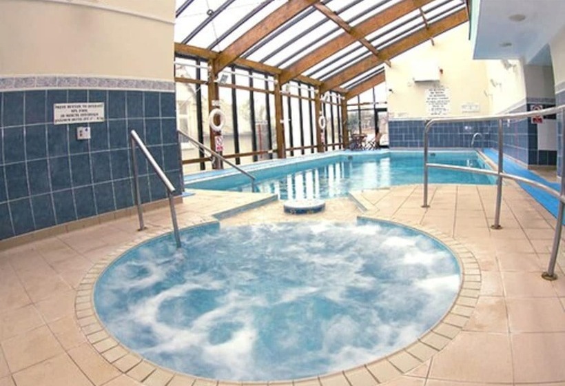 Hotel Hannafore Point