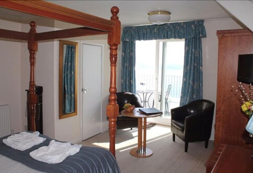 Hotel Hannafore Point