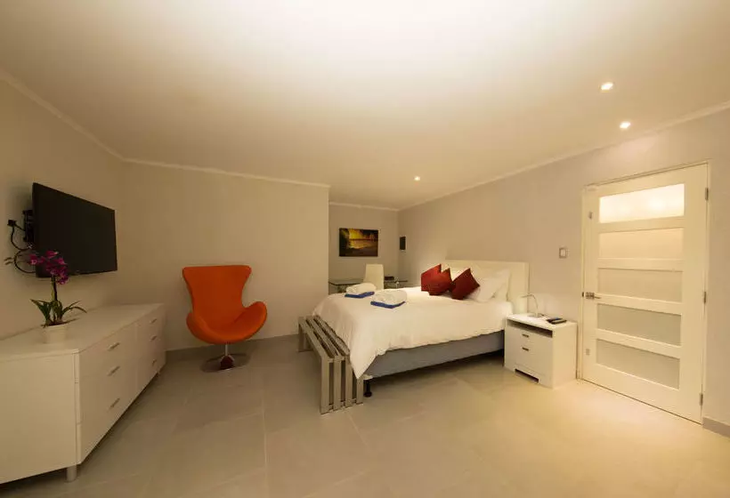 هتل Hidden Hill Condos Aruba