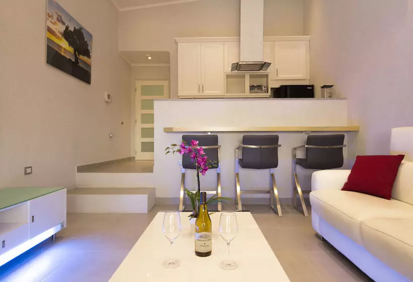 هتل Hidden Hill Condos Aruba