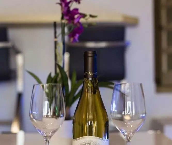 هتل Hidden Hill Condos Aruba