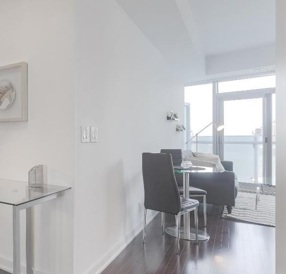 فندق Noel Suites - York And Harbour St