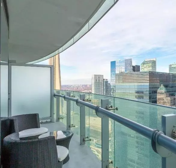 هتل Noel Suites - York And Harbour St
