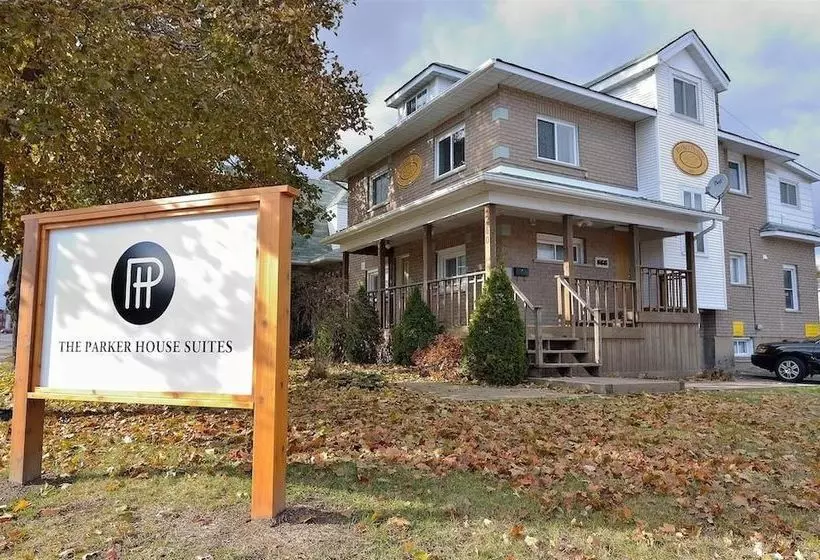 Hotelli Parker House Suites