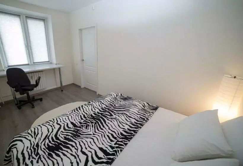 هتل Paulmarie Apartments In Gomel