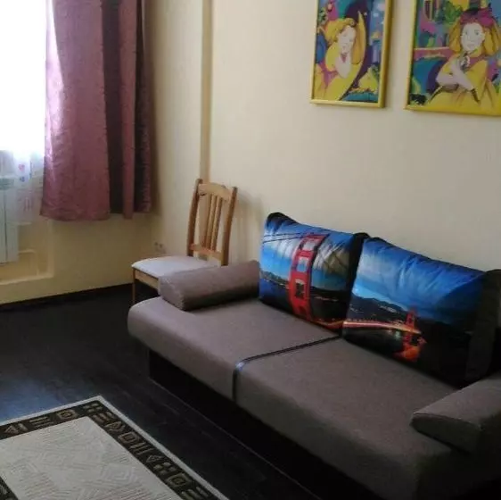 هتل Paulmarie Apartments In Gomel