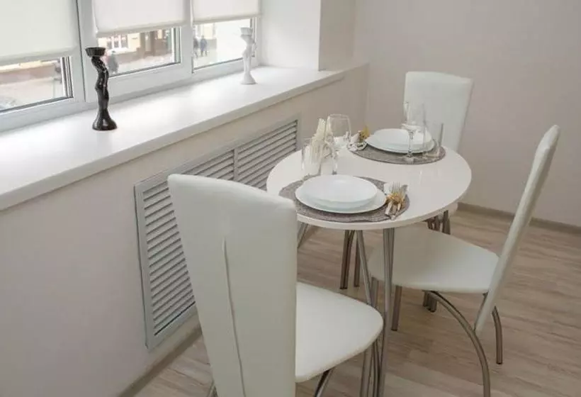 هتل Paulmarie Apartments In Gomel