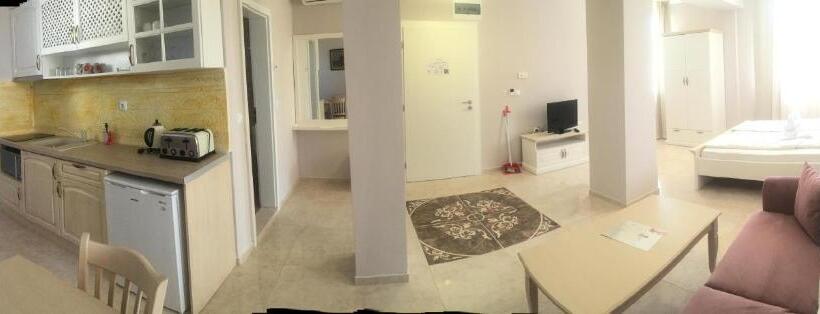 هتل Sirena Palace Family