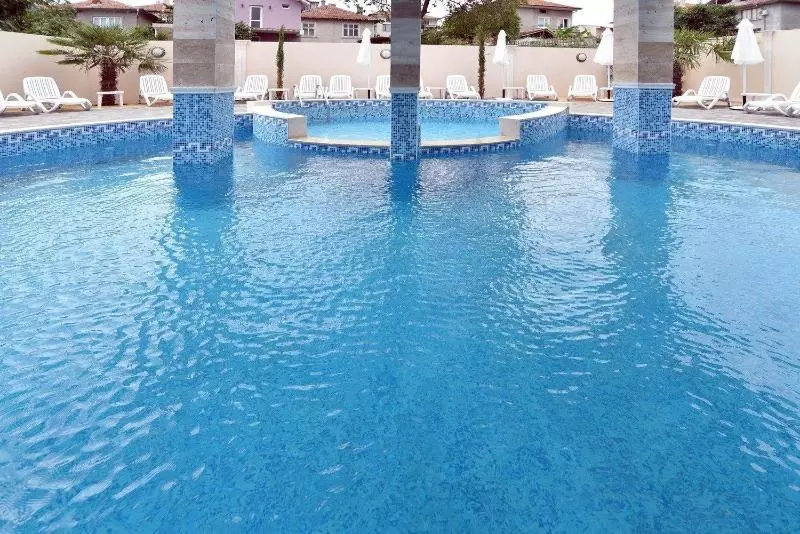 هتل Sirena Palace Family