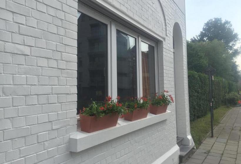 ホテル Villa Louis