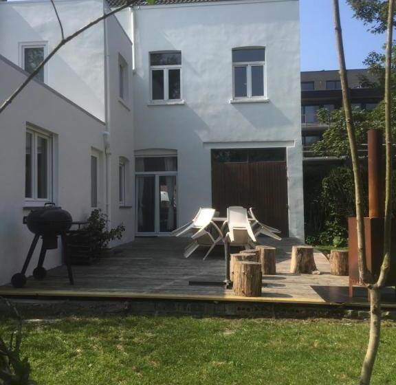 ホテル Villa Louis