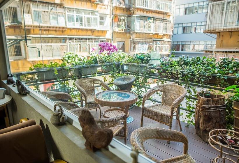 Badi Hotel Chuanxin Drum Tower Station