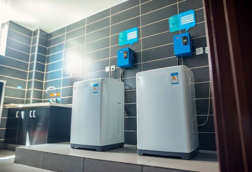 Badi Hotel Chuanxin Drum Tower Station