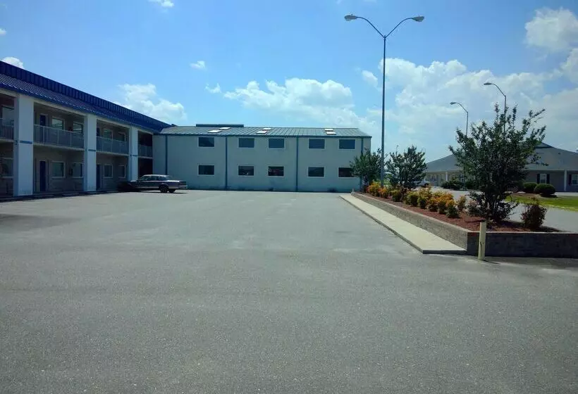 ホテル Americas Best Value Inn Kinston